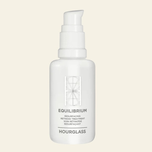 NIB Hourglass Equilibrium Resurfacing Retinoid Treatment